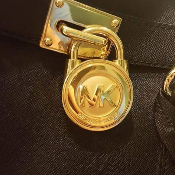 Michael Kors Hampton Handbag - Picture 2 of 2